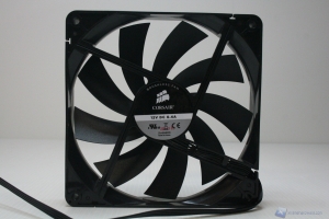 00038 CORSAIR_H90